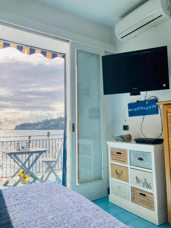شقة La Perla Di Posillipo نابولي المظهر الخارجي الصورة